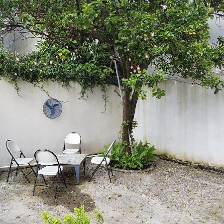 Hostal Aqui Me Quedo 산페드로술라 외부 사진