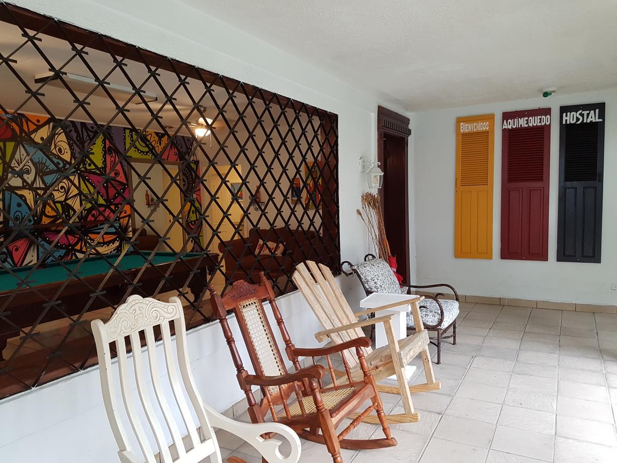 Hostal Aqui Me Quedo 산페드로술라 외부 사진